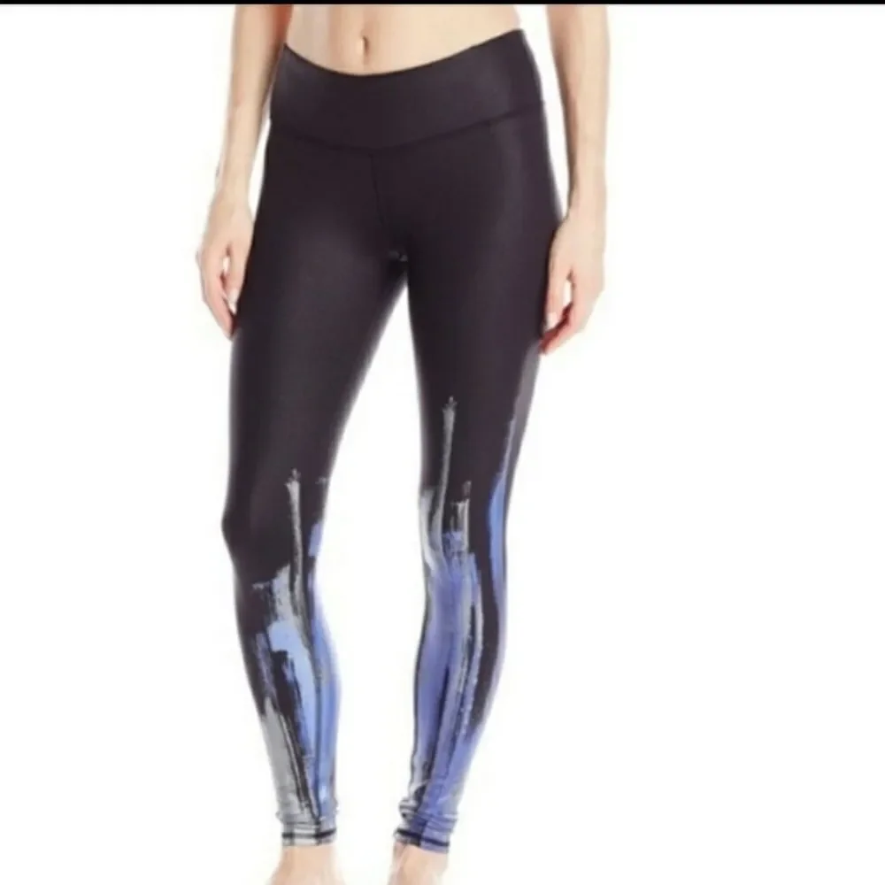 Alo Yoga Airbrush Painted Hi‎ waist leggings sz M
